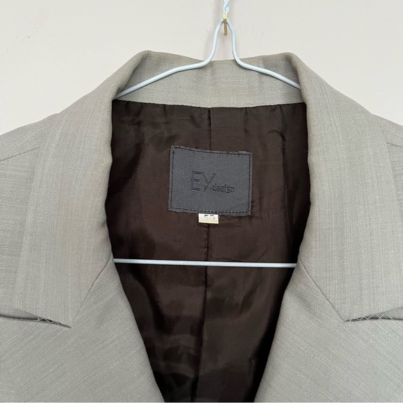 Formal blazer - Picture 10 of 10